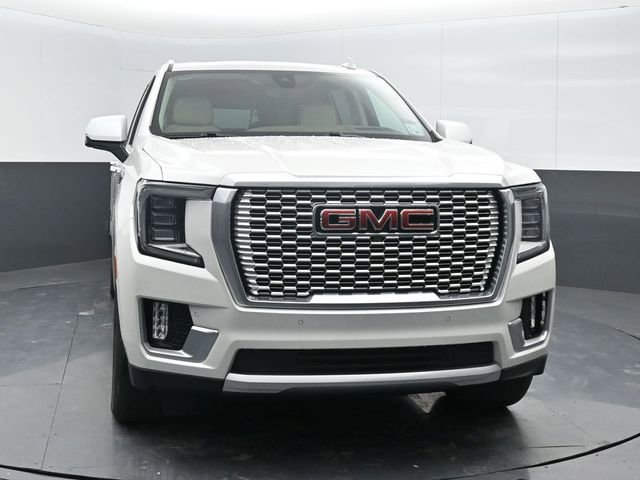 Used 2021 GMC Yukon XL Denali w/ Denali Premium Package image 2