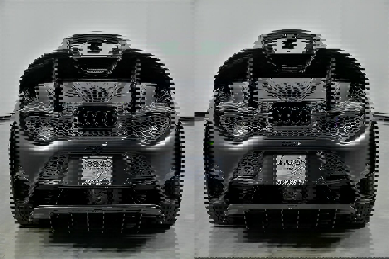 Used 2022 McLaren 765LT image 13