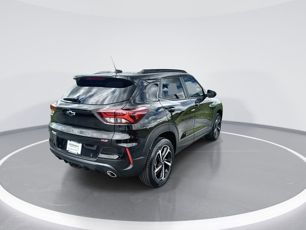 Used 2022 Chevrolet TrailBlazer RS w/ Technology Package AWD/4WD image 8