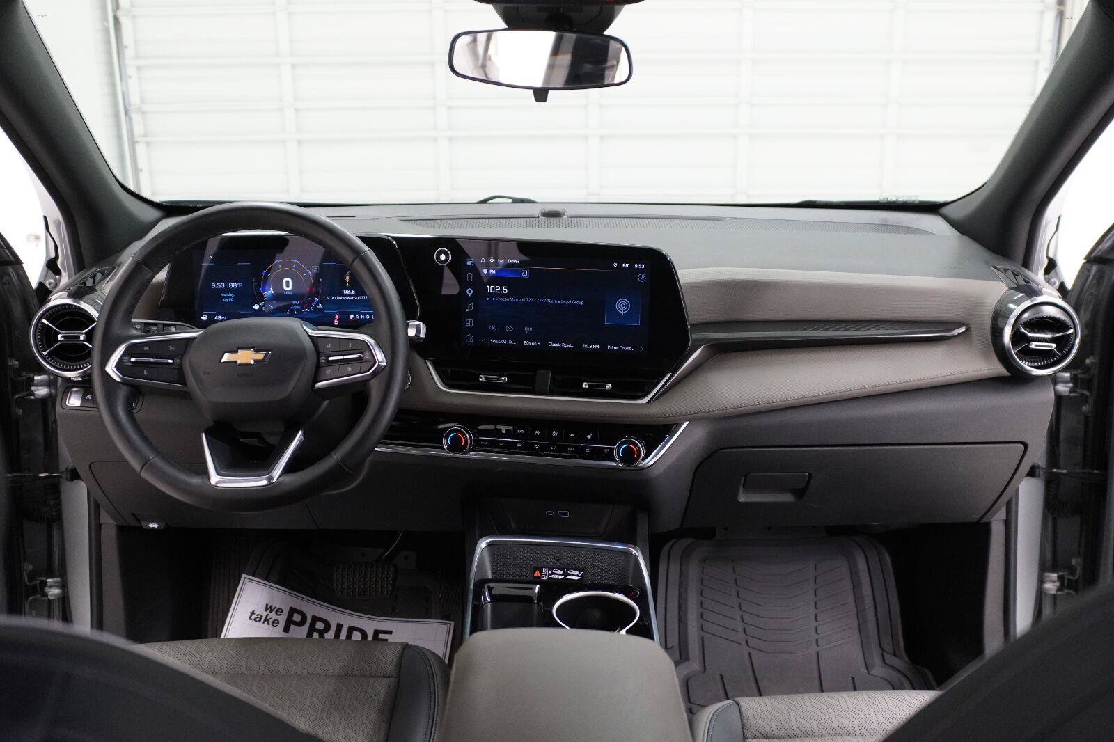 Used 2025 Chevrolet Equinox LT w/ Convenience Package II FWD image 25