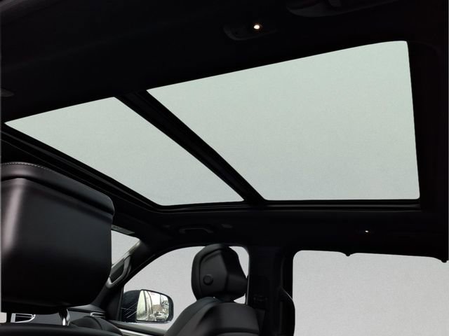 New 2026 Jeep Grand Wagoneer Limited AWD/4WD image 13