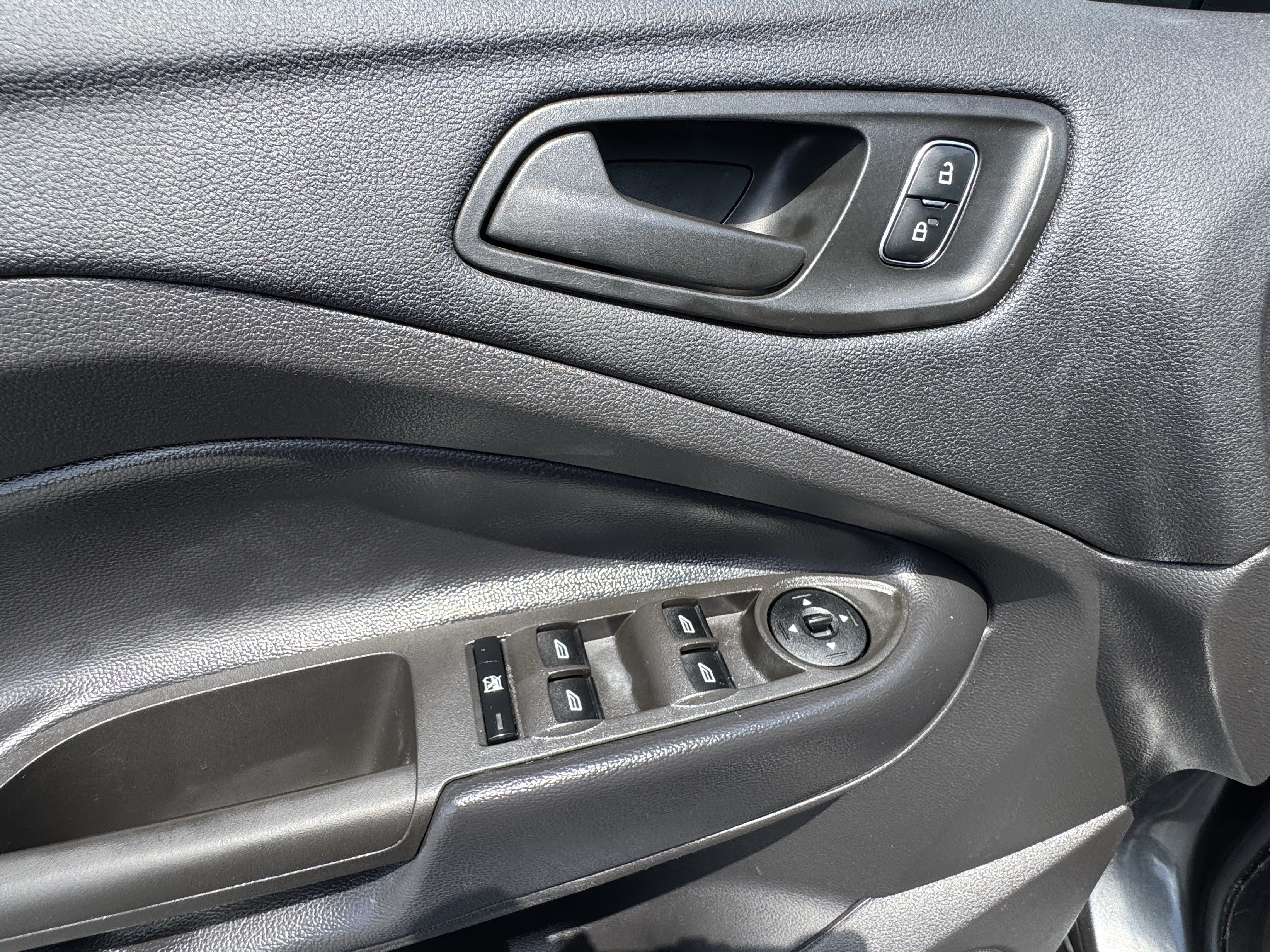 Used 2019 Ford Escape S FWD image 11