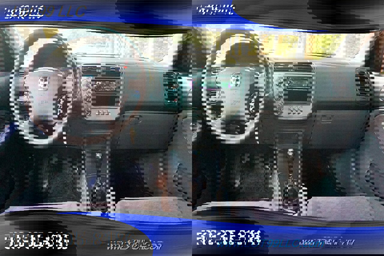 Used 2005 Honda Civic Hybrid Sedan image 2