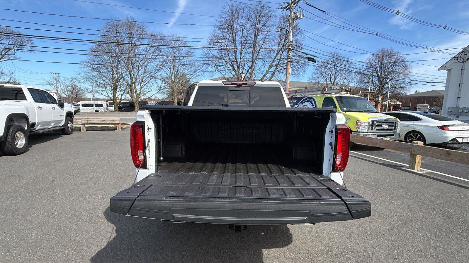 Used 2024 GMC Sierra 1500 Denali w/ Denali Reserve Package image 10