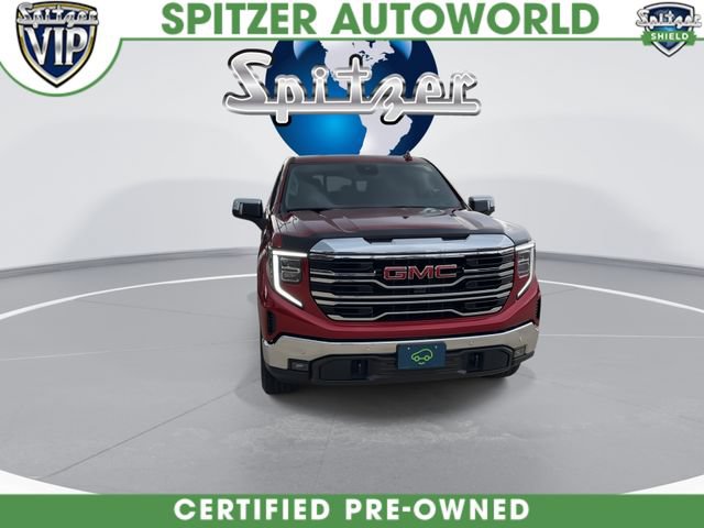Used 2024 GMC Sierra 1500 SLT w/ SLT Premium Package AWD/4WD image 3