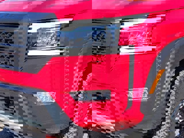 Certified 2023 Nissan Frontier PRO-4X w/ Pro Convenience Package image 5