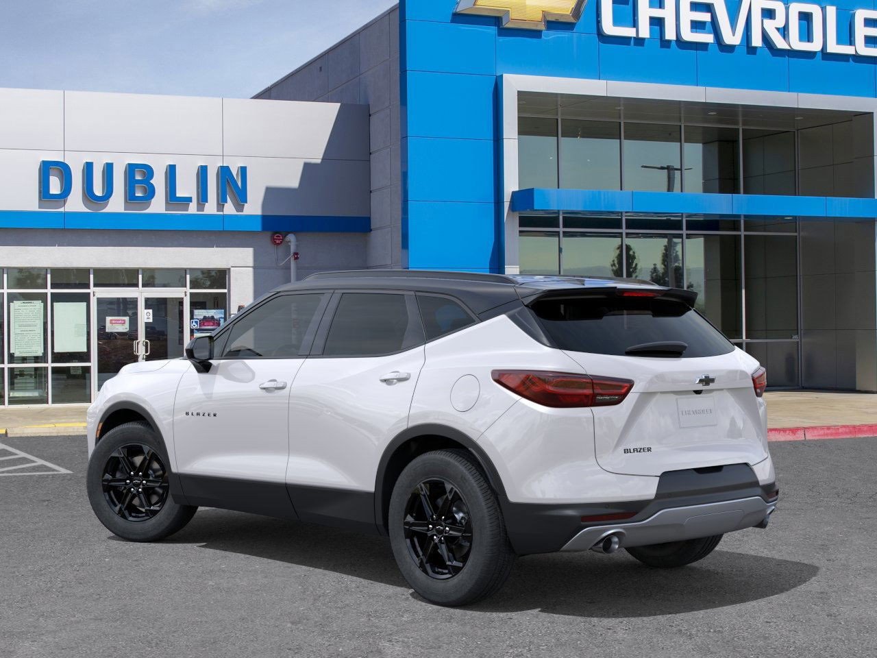 New 2025 Chevrolet Blazer LT w/ Convenience Package image 4