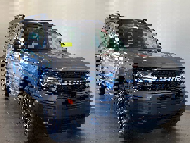 New 2025 Ford Bronco Sport Outer Banks w/ Outer Banks Tech Package+ image 2