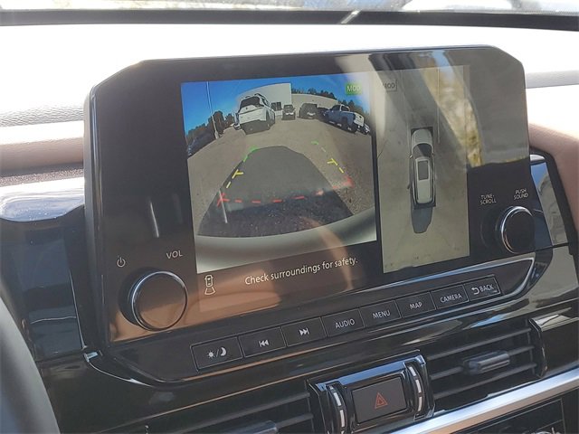 New 2025 Nissan Pathfinder Platinum w/ Cargo Package image 15