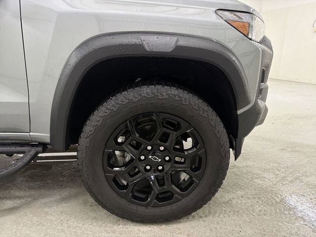 Used 2026 Chevrolet Colorado Trail Boss AWD/4WD image 14