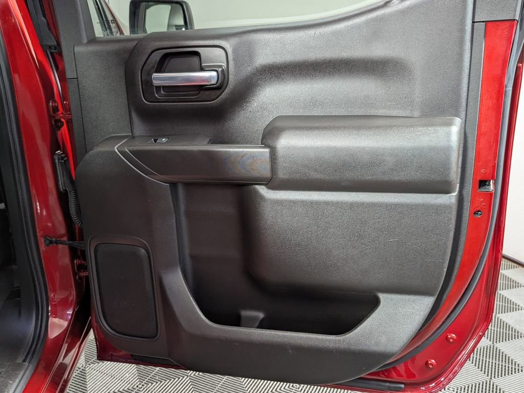 Used 2021 Chevrolet Silverado 1500 Custom image 36