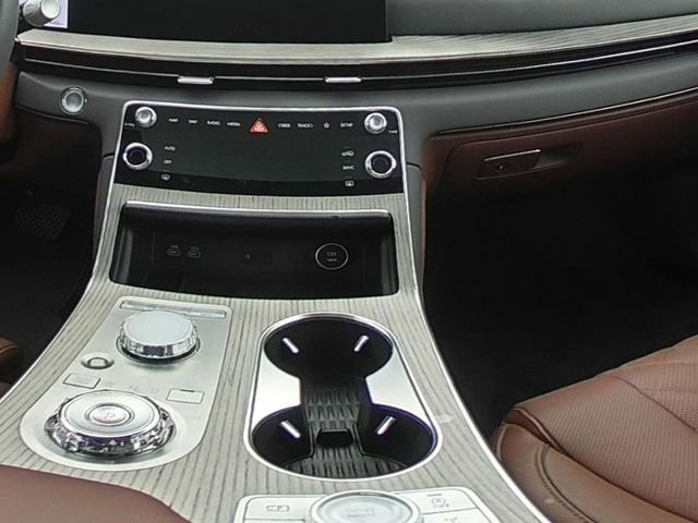 Used 2025 Genesis GV80 3.5T Prestige image 34