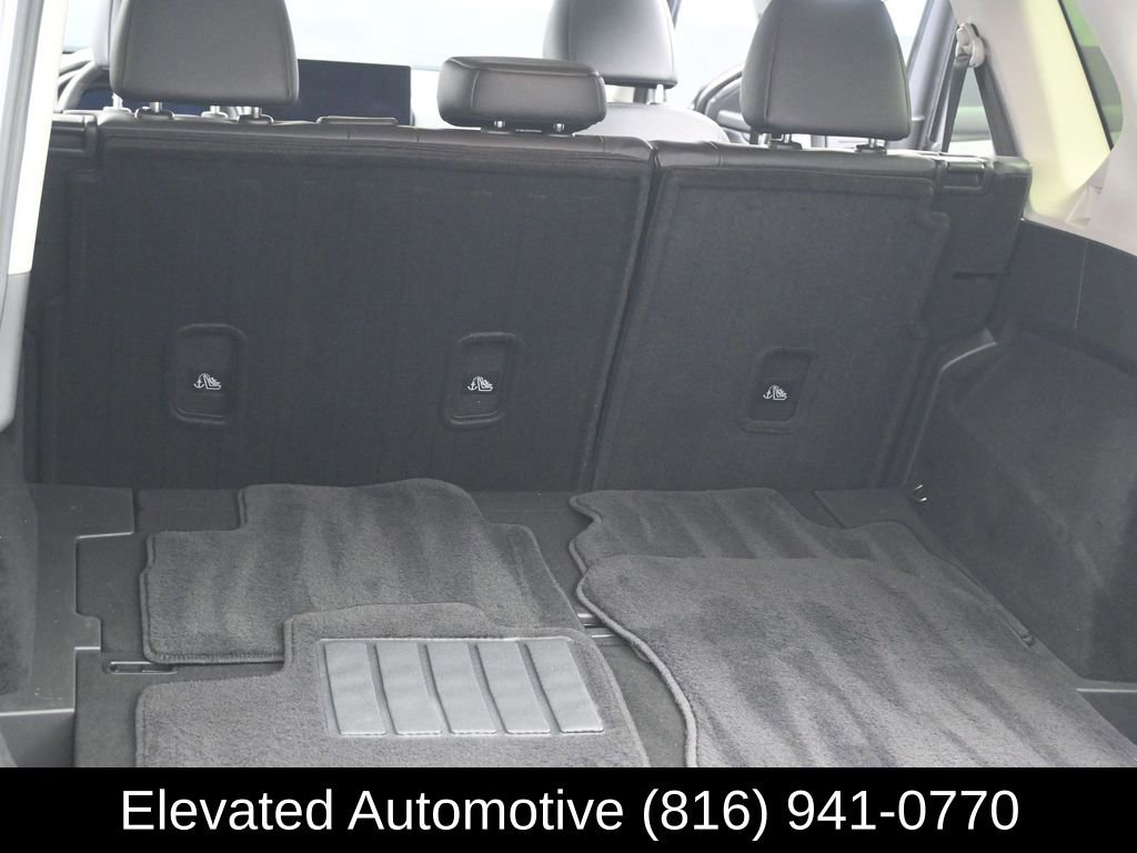 Used 2025 Nissan Rogue SL image 22