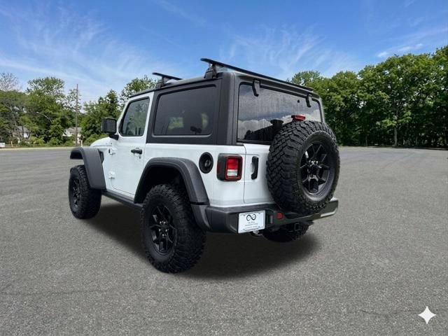 Used 2025 Jeep Wrangler Sport AWD/4WD image 6