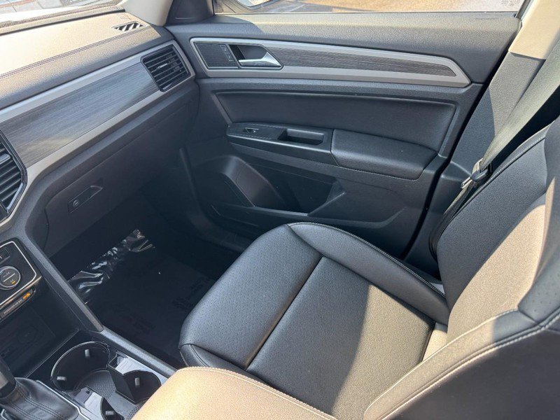 Used 2021 Volkswagen Atlas SEL image 11