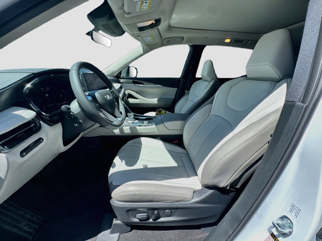 New 2027 INFINITI QX60 Luxe w/ Cargo Package FWD image 22