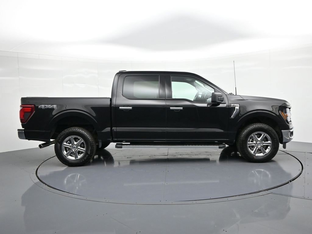 Used 2025 Ford F150 XLT w/ Equipment Group 301A Standard AWD/4WD image 5