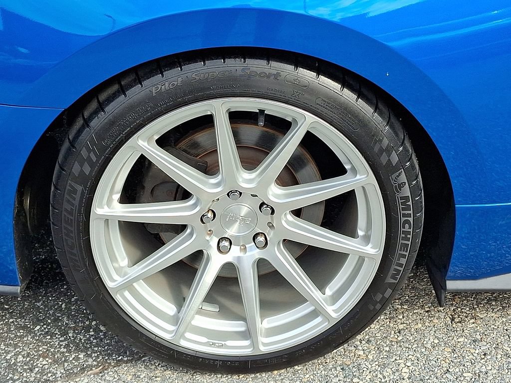Used 2021 Ford Mustang GT Premium w/ GT Performance Package RWD image 8