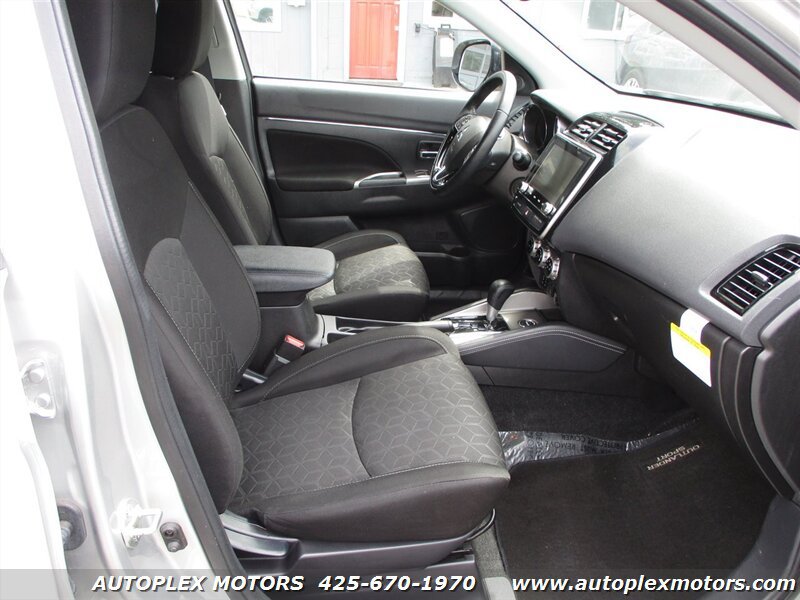 Used 2021 Mitsubishi Outlander Sport SE AWD/4WD image 14