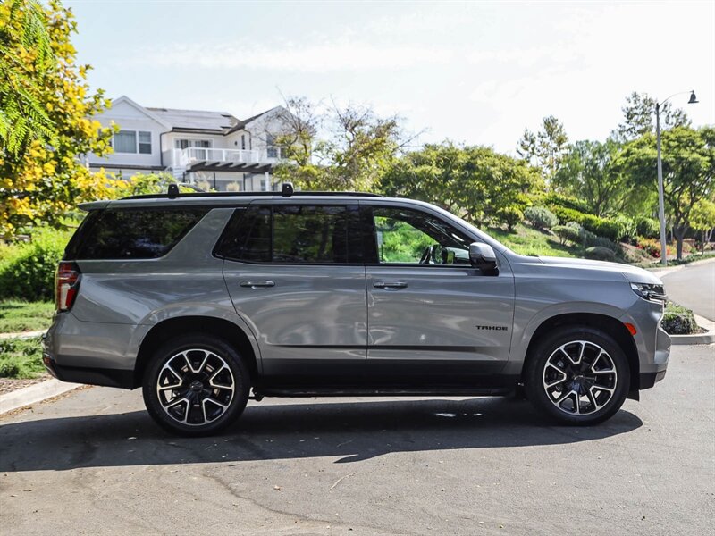Used 2022 Chevrolet Tahoe RST w/ Luxury Package AWD/4WD image 6