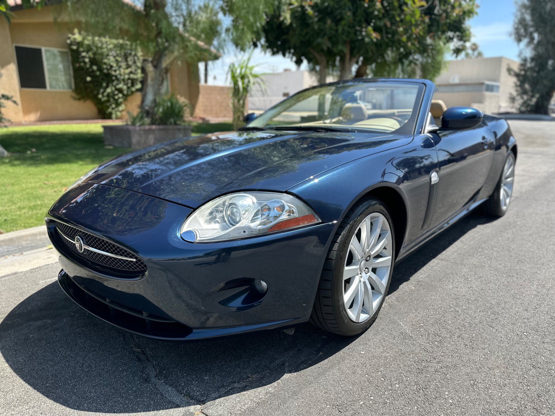 Used 2007 Jaguar XK Convertible RWD image 19
