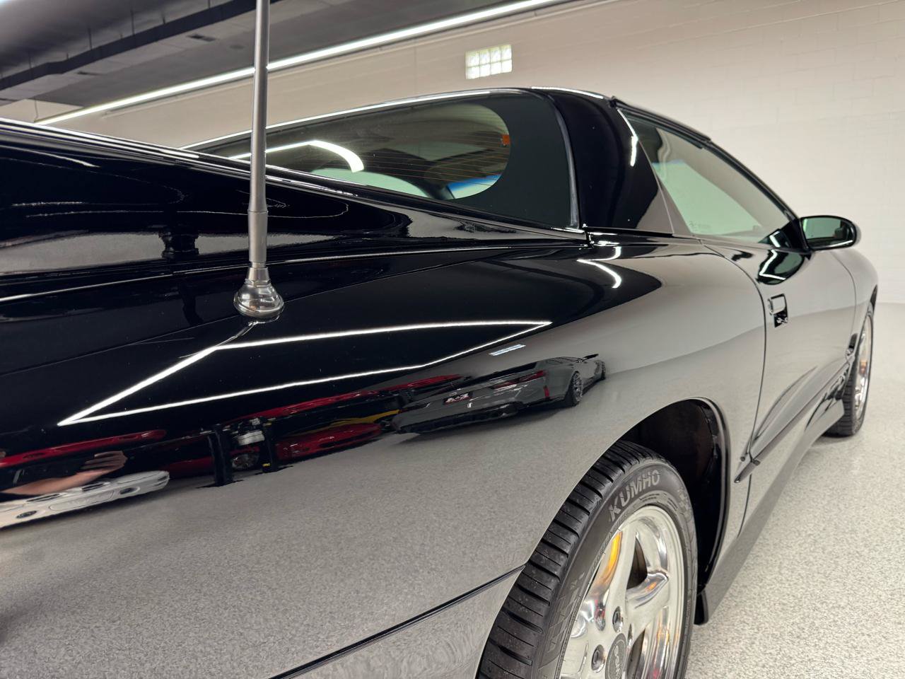 Used 1999 Pontiac Firebird Formula RWD image 28