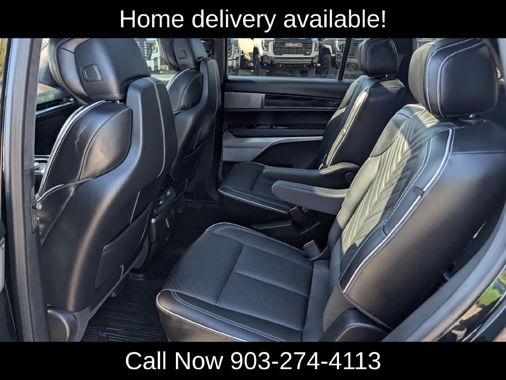 Used 2026 Cadillac Vistiq Platinum AWD/4WD image 30