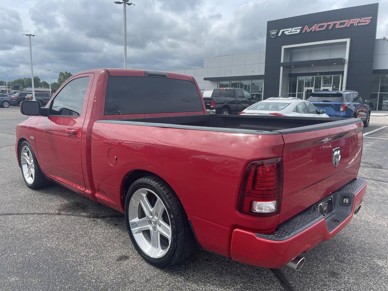 Used 2017 RAM 1500 Sport RWD image 3