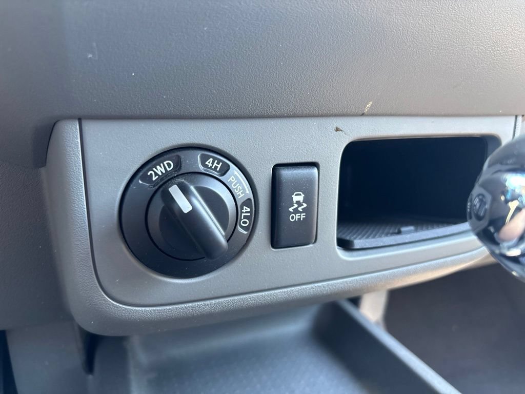 Used 2019 Nissan Frontier SV AWD/4WD image 25