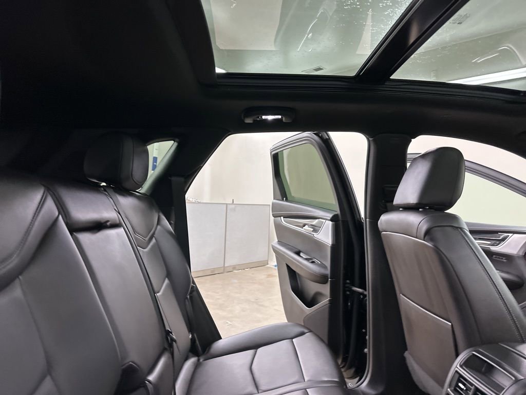 Certified 2025 Cadillac XT5 Premium Luxury image 23