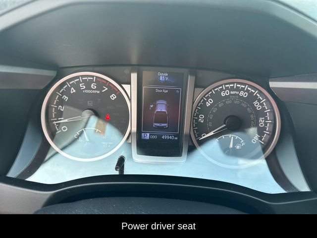Used 2020 Toyota Tacoma SR5 AWD/4WD image 8
