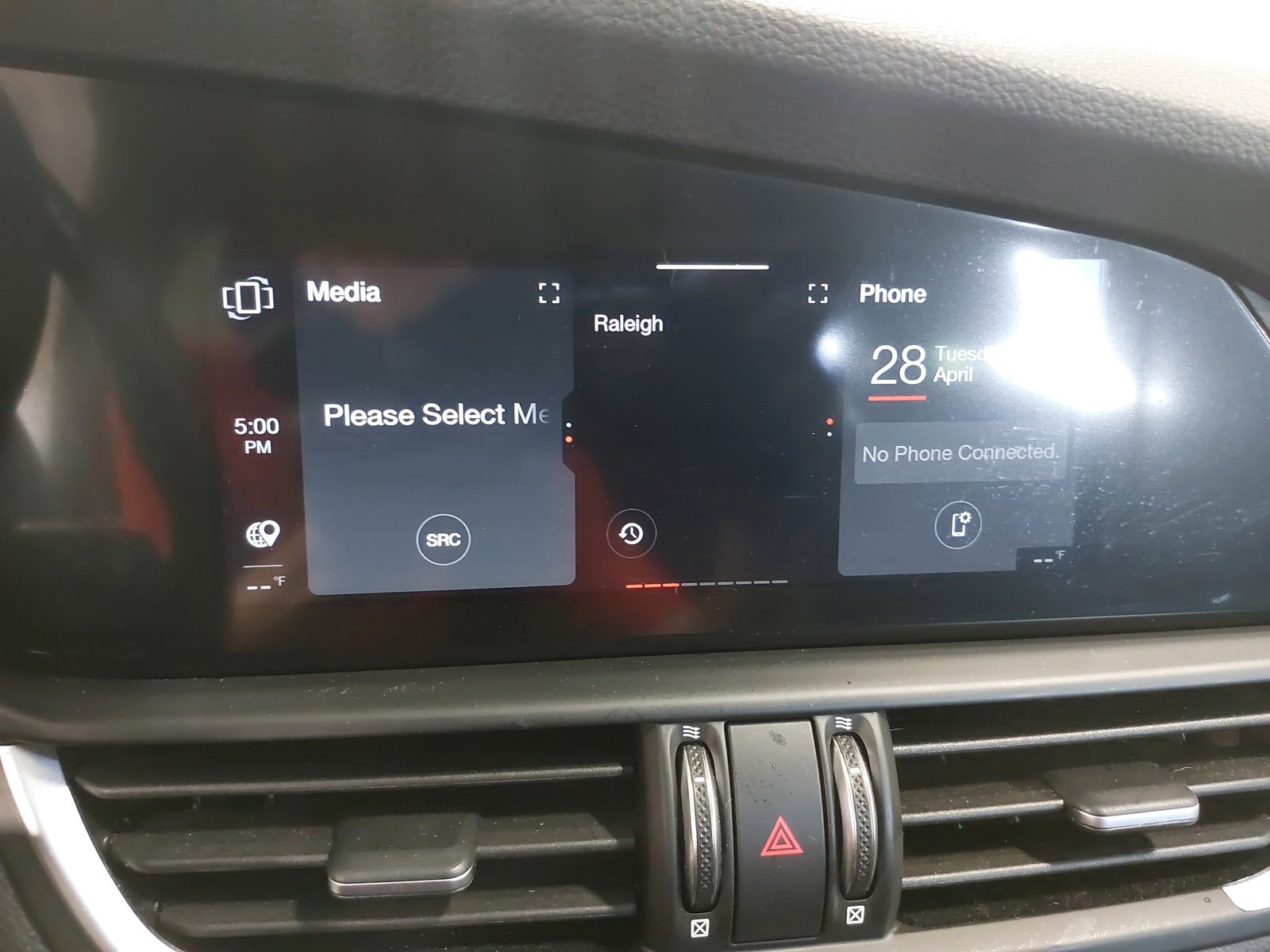 Used 2023 Alfa Romeo Giulia Ti w/ Active Assist Plus Package RWD image 24