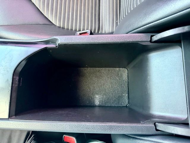 Used 2018 Toyota Camry SE w/ Audio Package FWD image 34