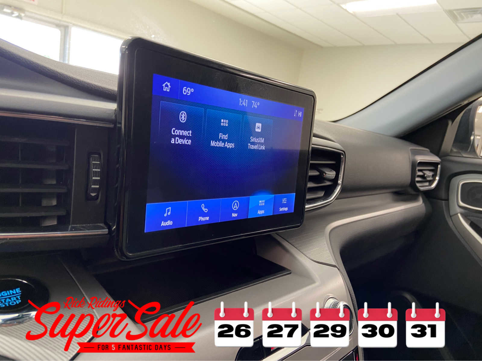 Used 2023 Ford Explorer XLT w/ Equipment Group 202A image 32