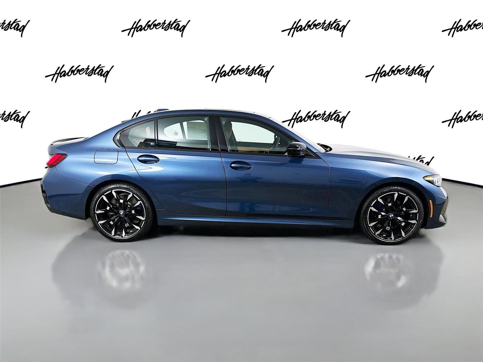 New 2026 BMW 330i xDrive Sedan w/ M Sport Package image 4