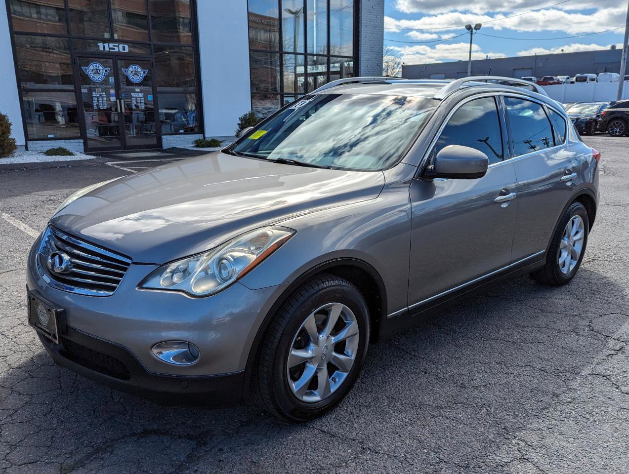 Used 2010 INFINITI EX35 Journey image 2