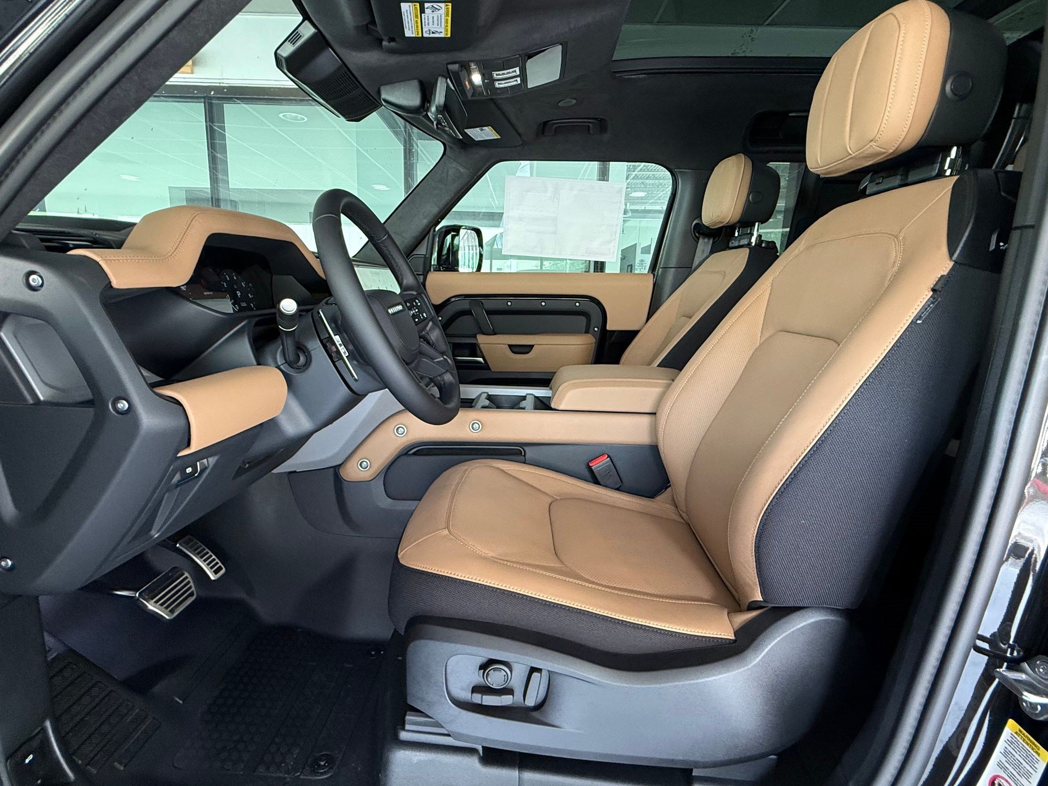New 2026 Land Rover Defender 90 V8 AWD/4WD image 5