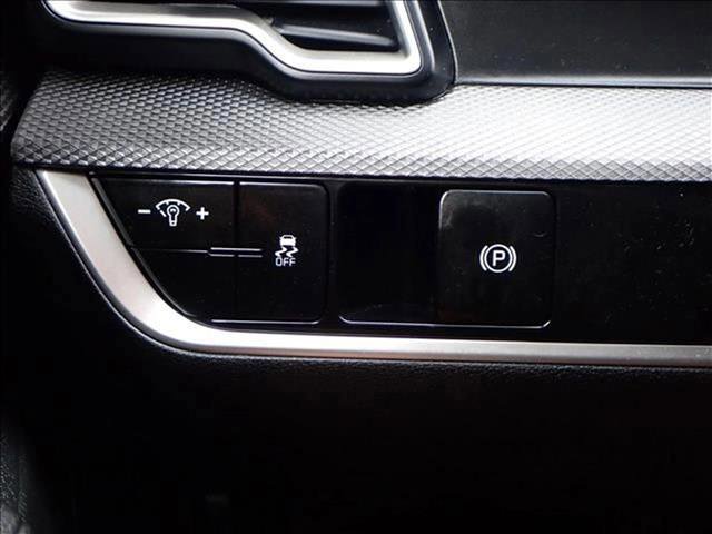 Used 2024 Kia Sportage LX image 23