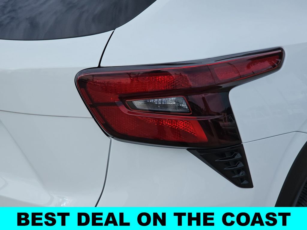 New 2026 Chevrolet Trax LT w/ Driver Confidence Package image 39