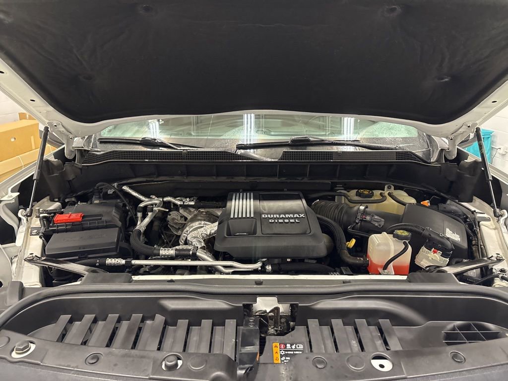 Used 2020 Chevrolet Silverado 1500 LTZ image 10