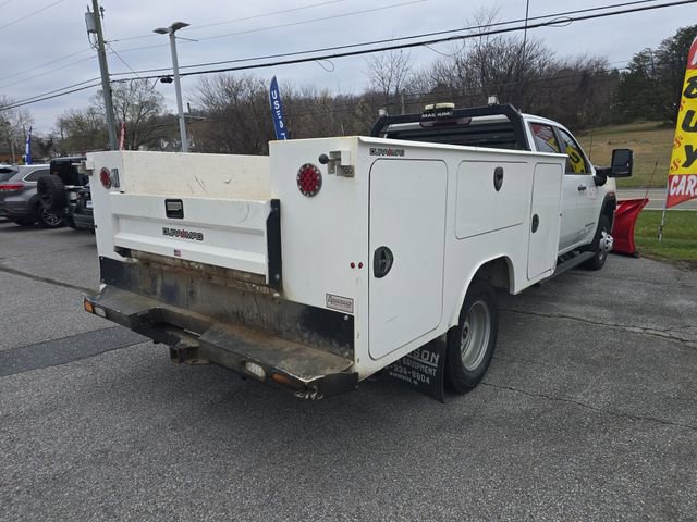 Used 2022 GMC Sierra 3500 Pro w/ Convenience Package AWD/4WD image 5