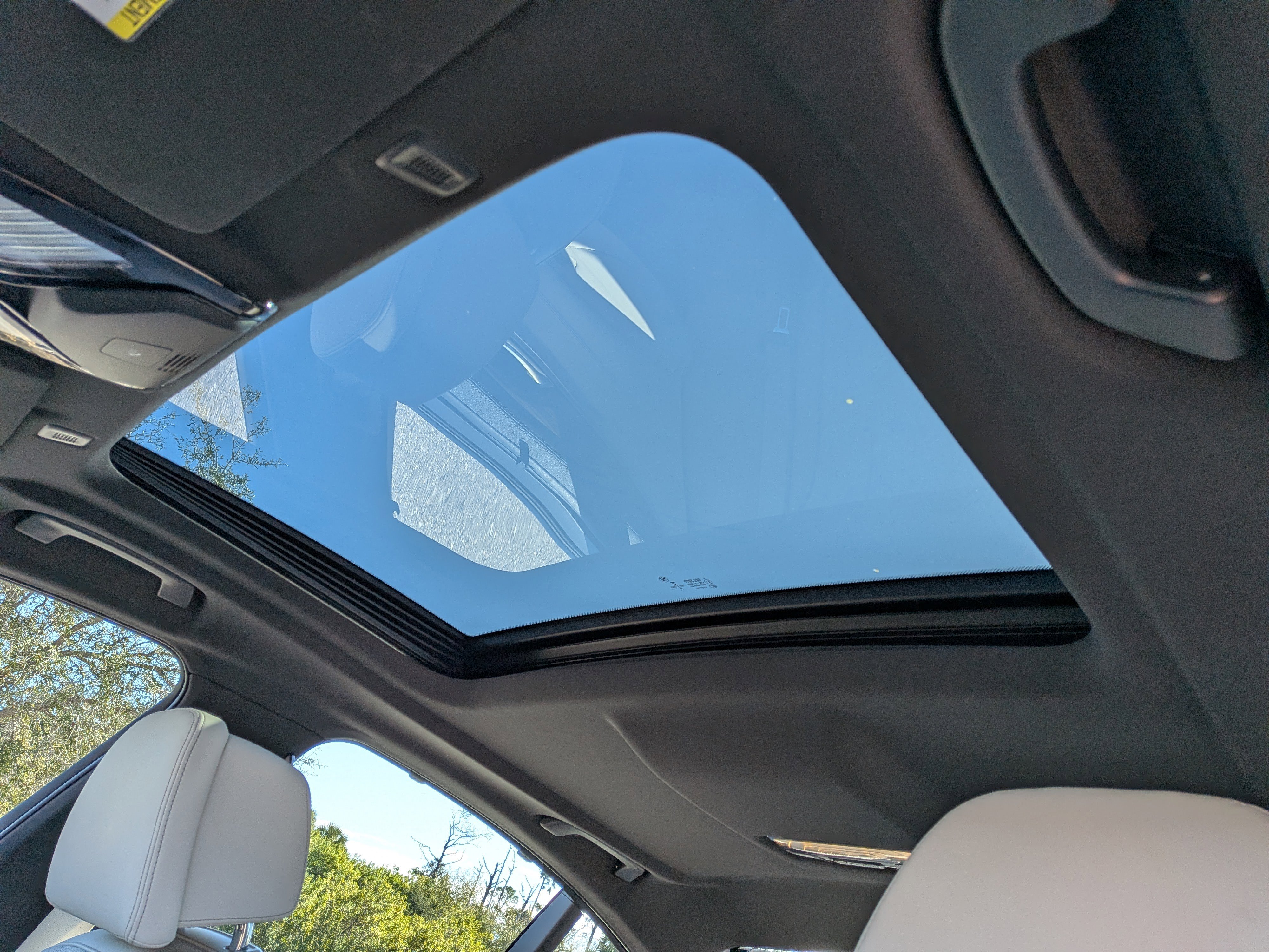 Used 2023 BMW 540i xDrive w/ Executive Package image 23