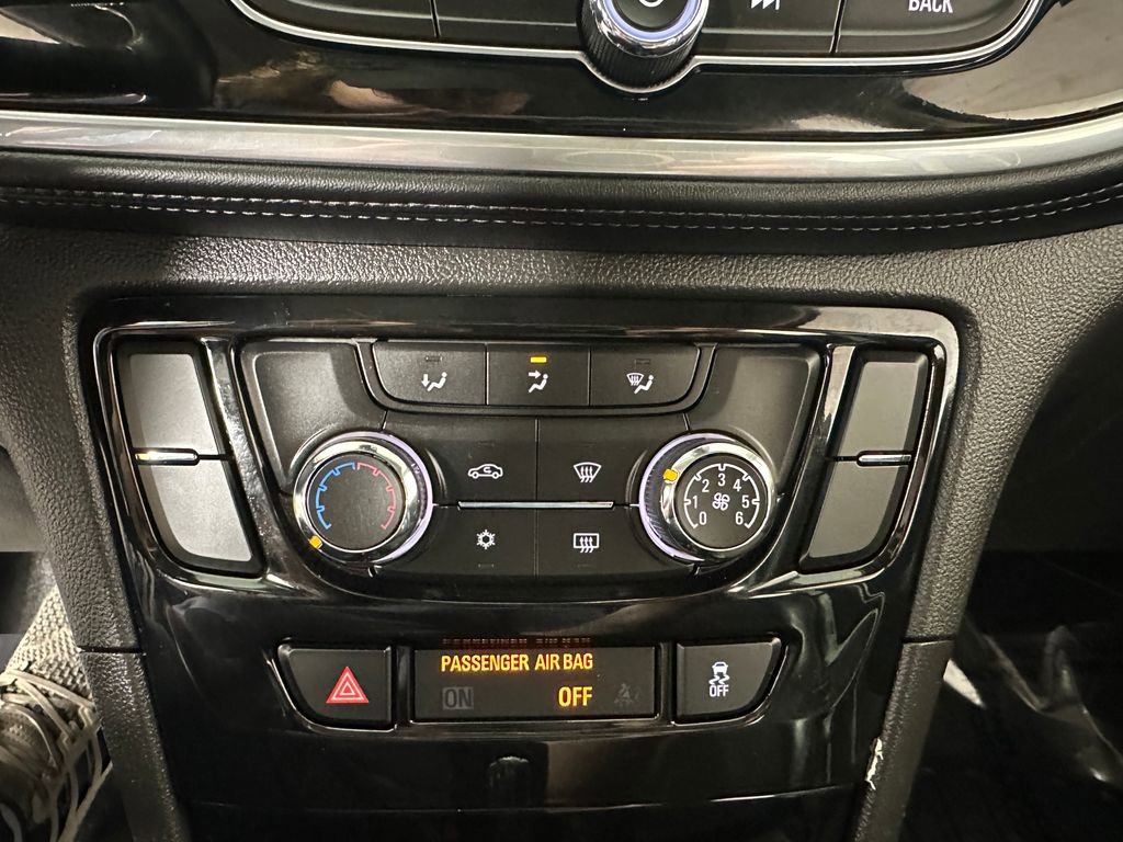Used 2019 Buick Encore Preferred w/ Safety Package image 28