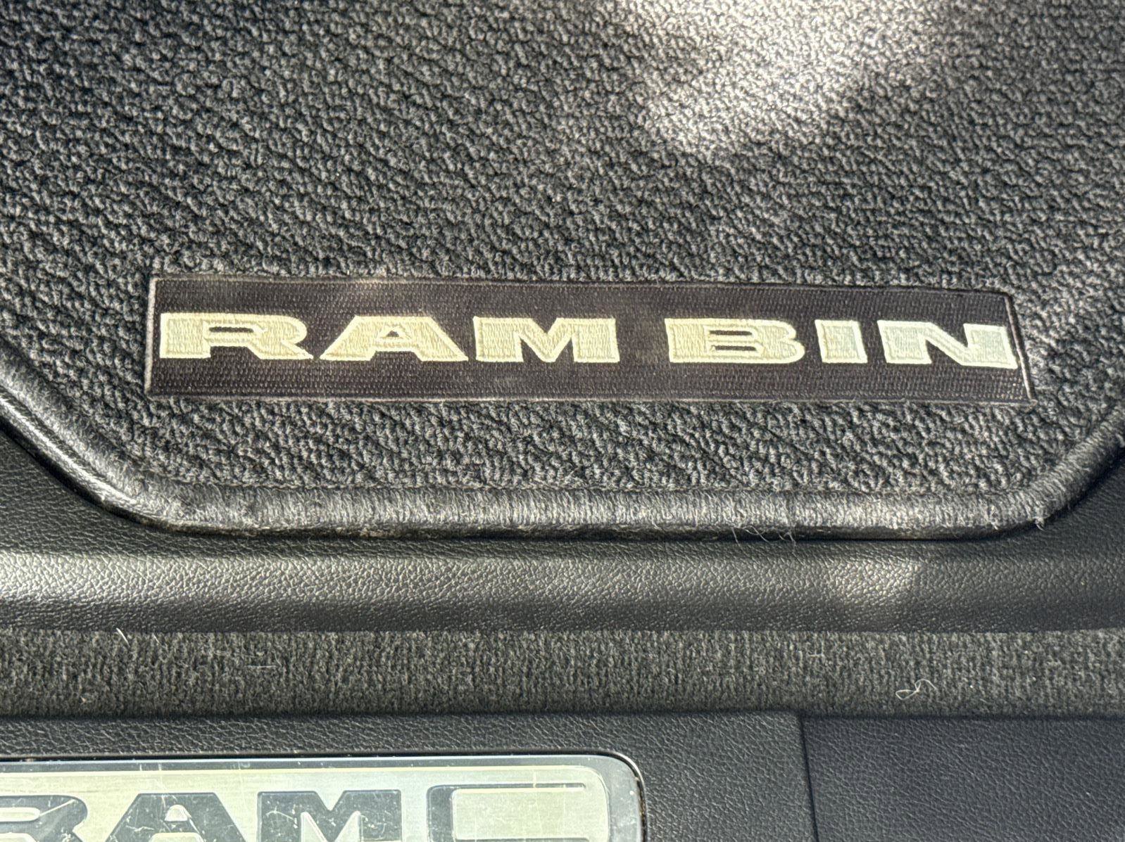 Used 2022 RAM 1500 Laramie w/ Sport Appearance Package image 18