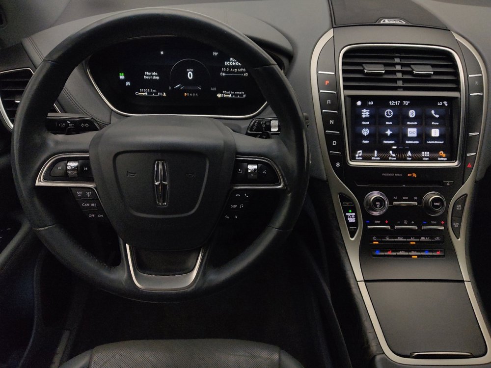 Used 2019 Lincoln Nautilus Reserve image 22