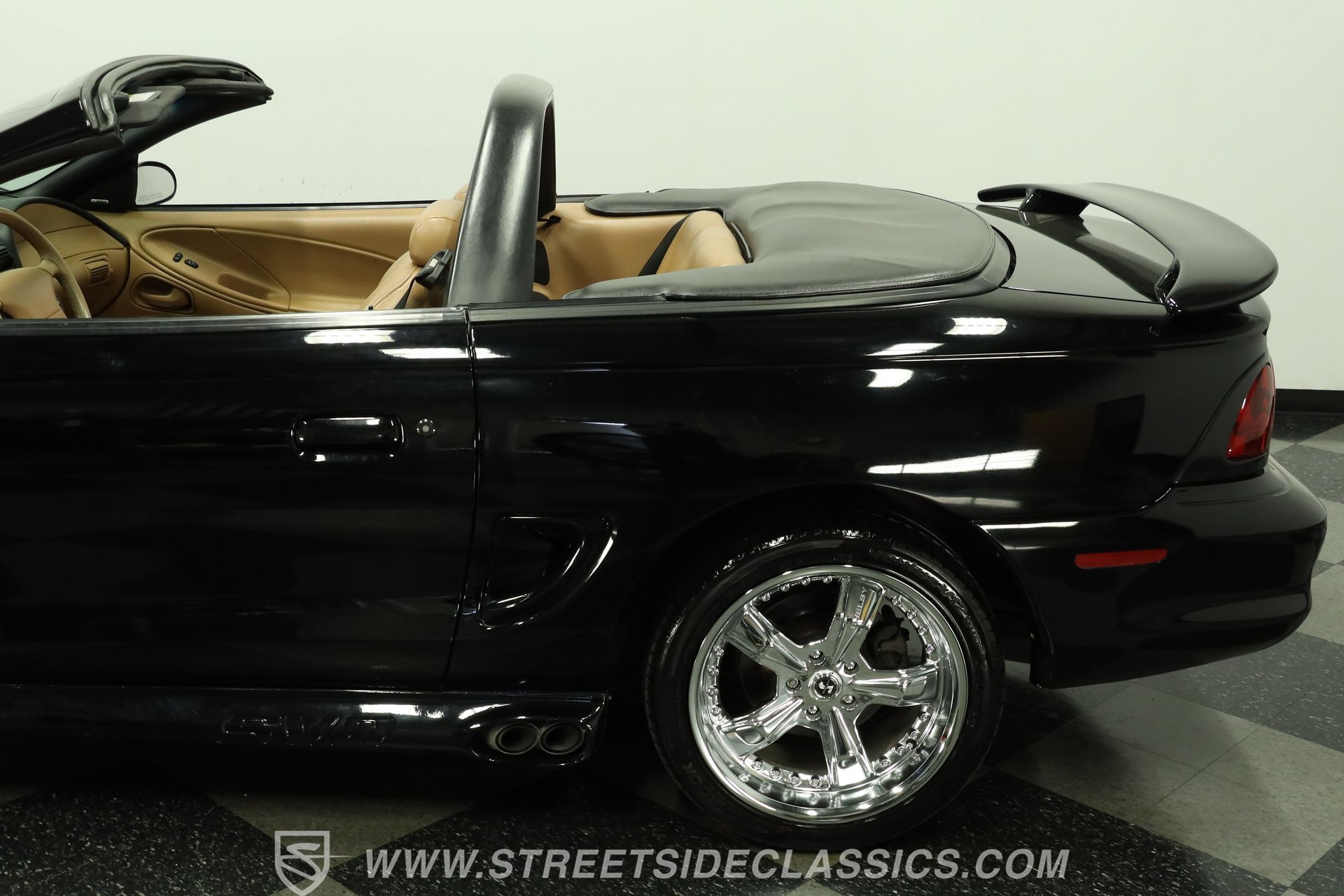 Used 1998 Ford Mustang Cobra RWD image 24