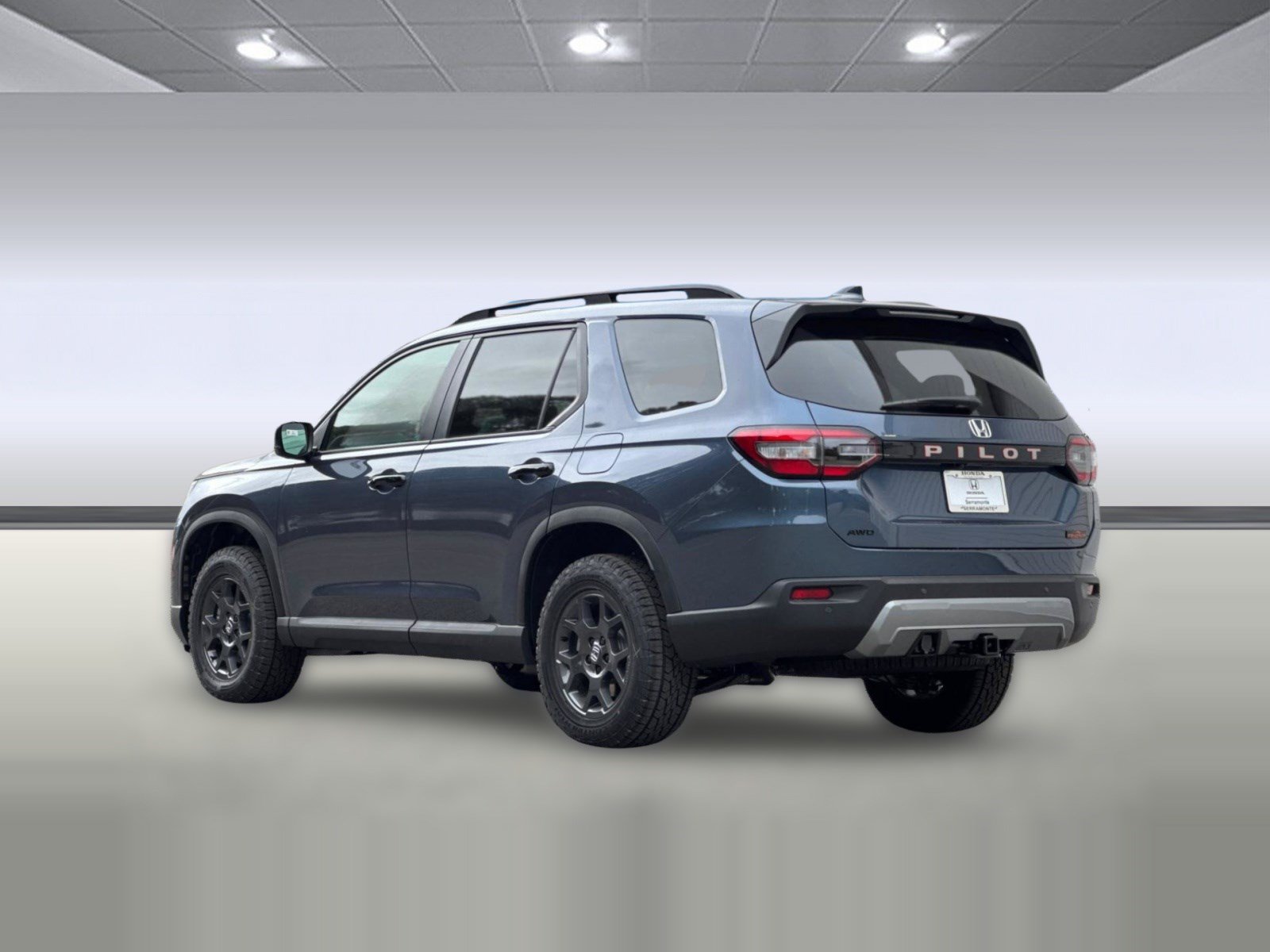 New 2026 Honda Pilot TrailSport image 3