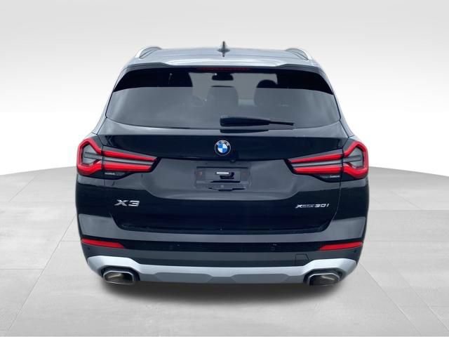 Used 2023 BMW X3 xDrive30i AWD/4WD image 4
