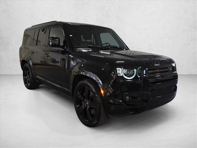 Certified 2023 Land Rover Defender 130 X-Dynamic SE AWD/4WD image 3