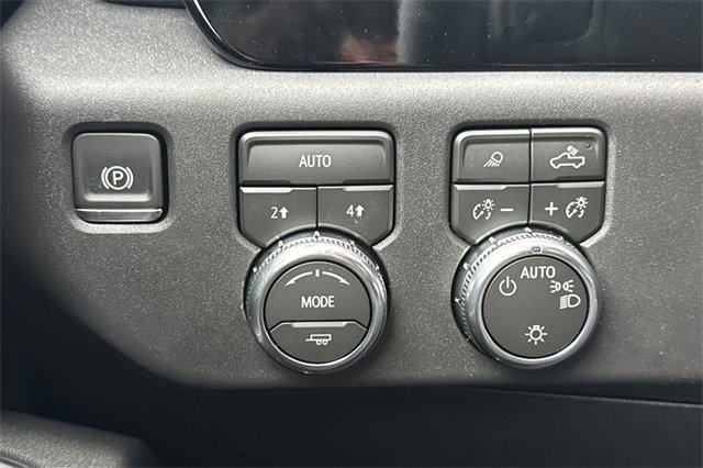 New 2026 GMC Sierra 1500 SLE w/ Preferred Package image 30